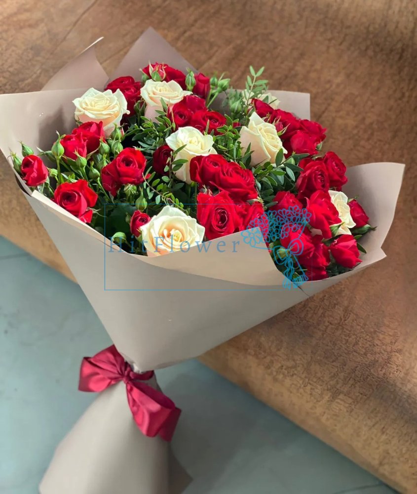 Букет роз Очарование контраста